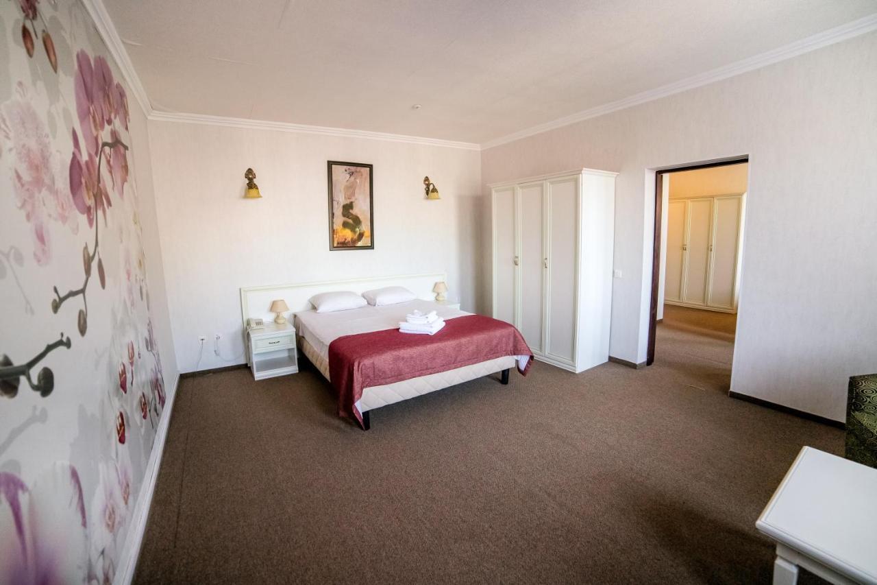 Hotel Solomiya Trouskavets Extérieur photo